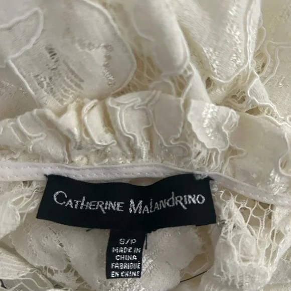 Floral Lace Puff Sleeve Top - Picture 5 of 6